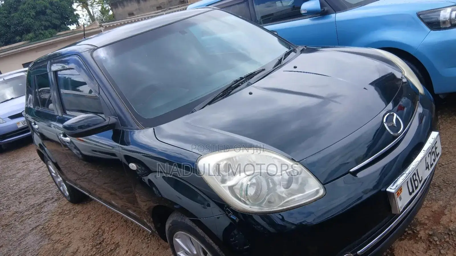 Mazda 2 2004