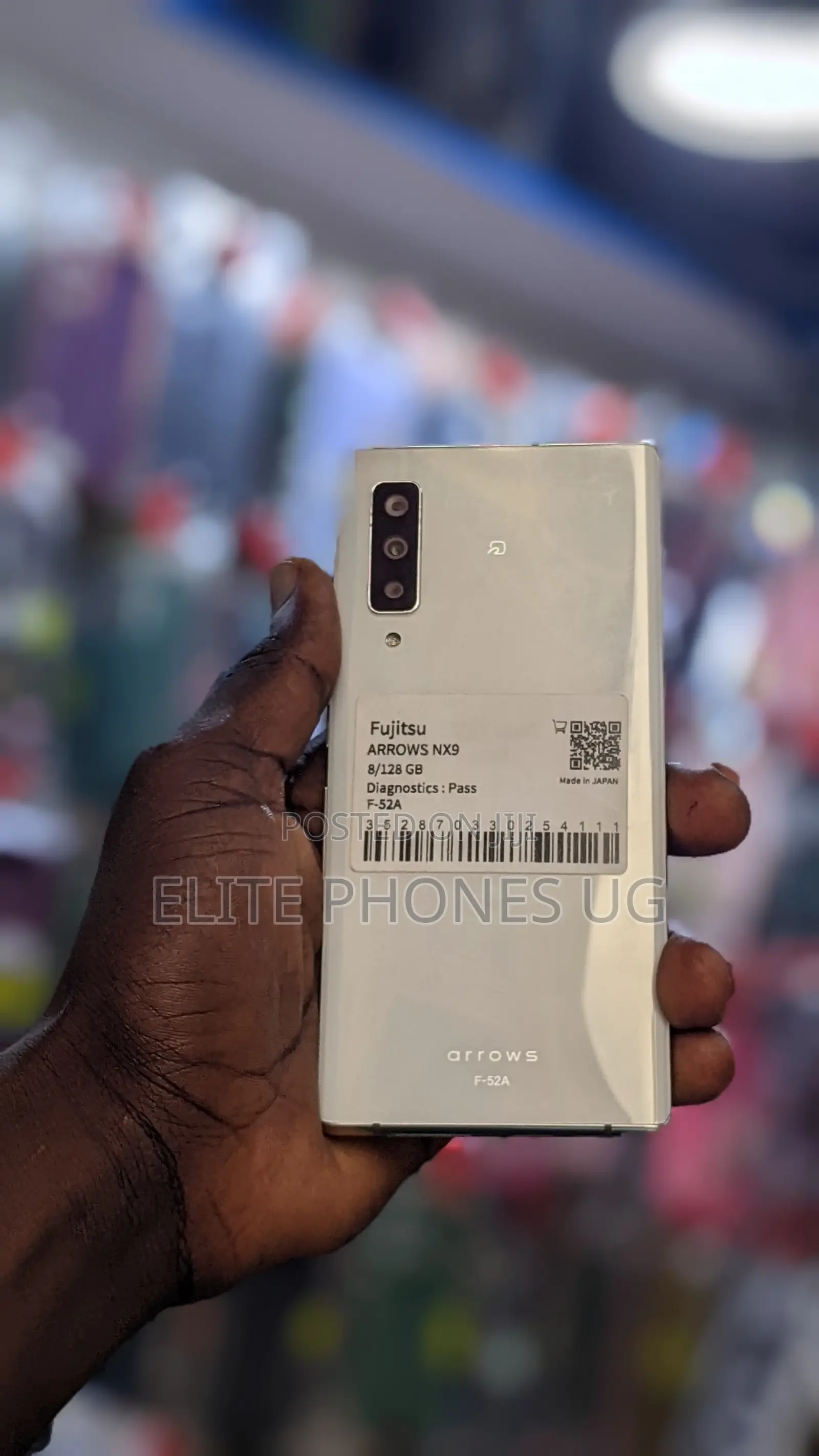 Fujitsu Arrows NX9 F-52A 128 GB White