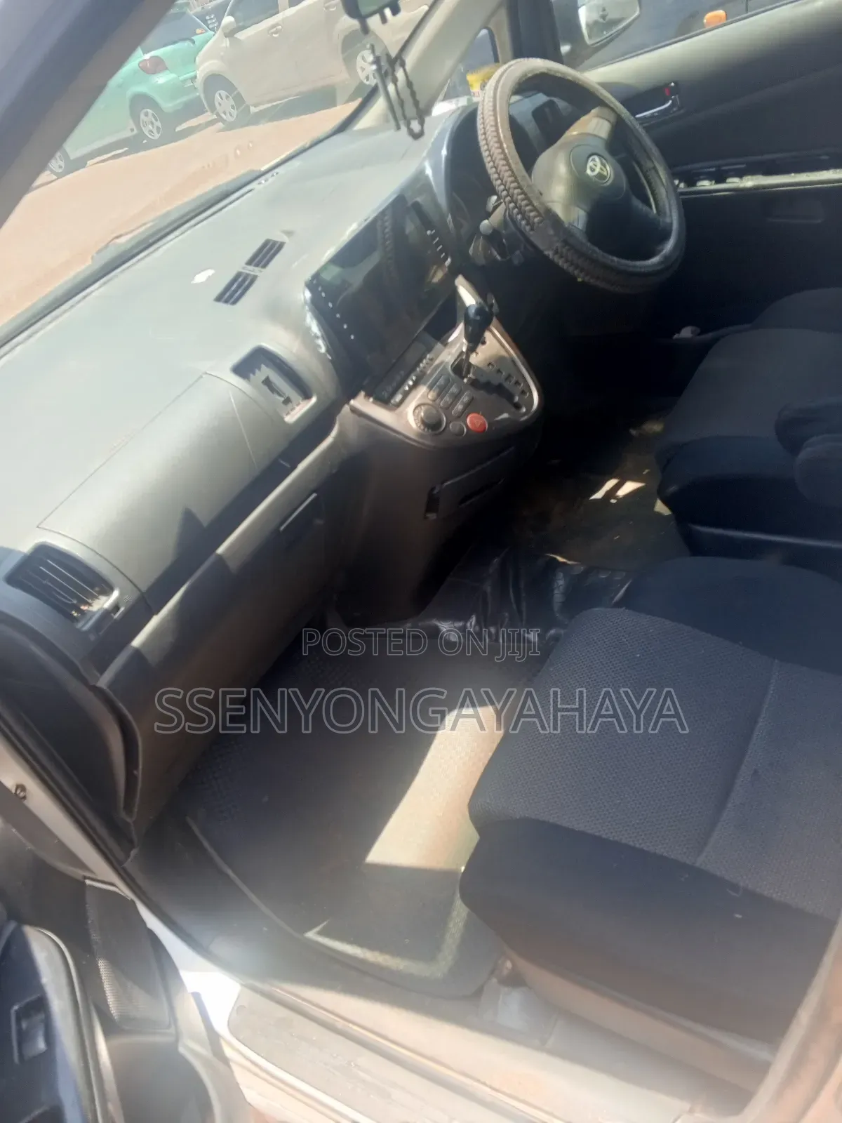 Toyota Wish 2005 Silver