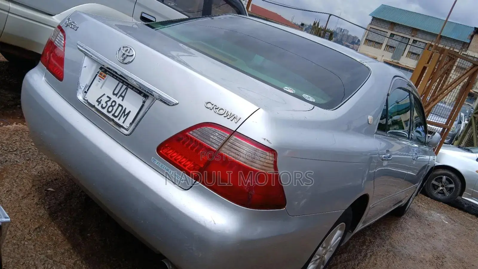 Toyota Crown 2006 Silver