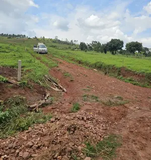 Nakawuka Estate