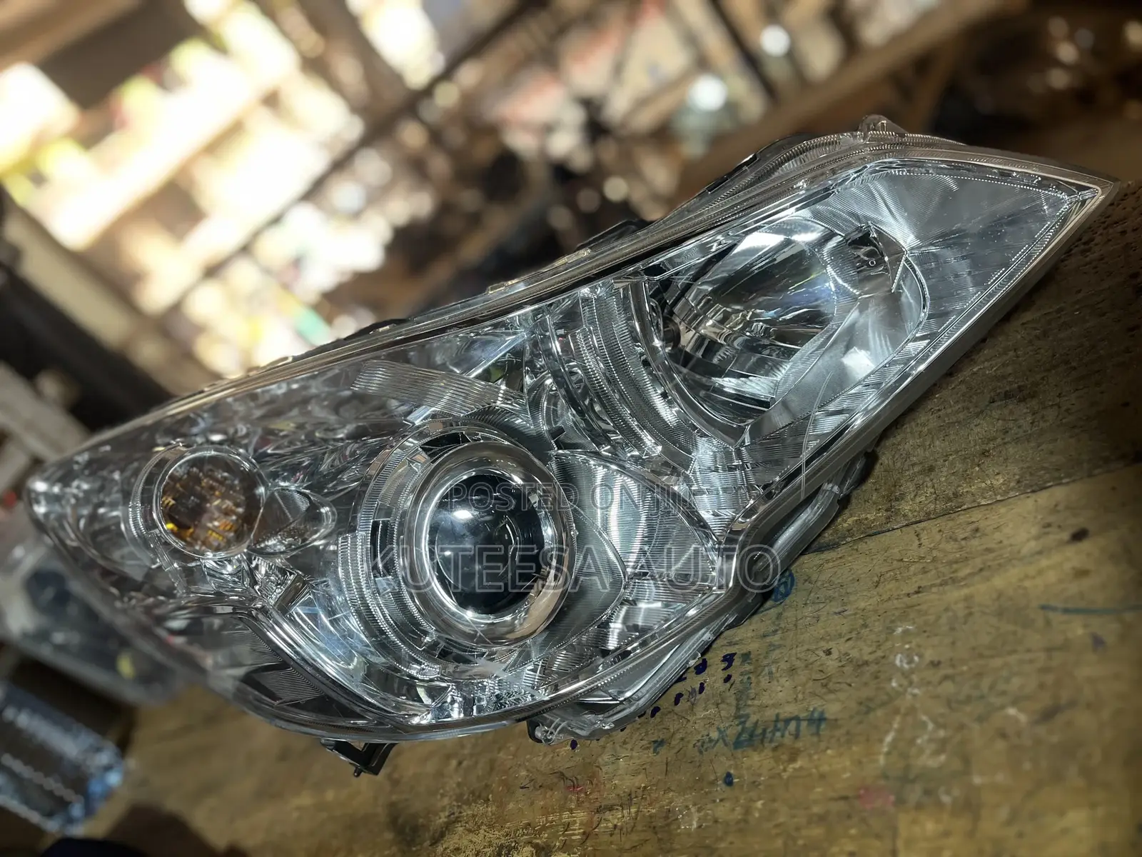 Subaru Legacy, Outback 2010 Headlight