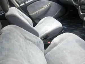 Toyota Raum 2003 White