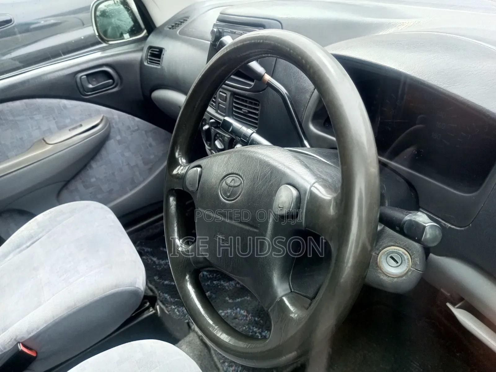 Toyota Raum 2003 White
