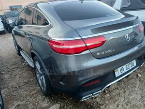 Mercedes-Benz M Class 2015 Black