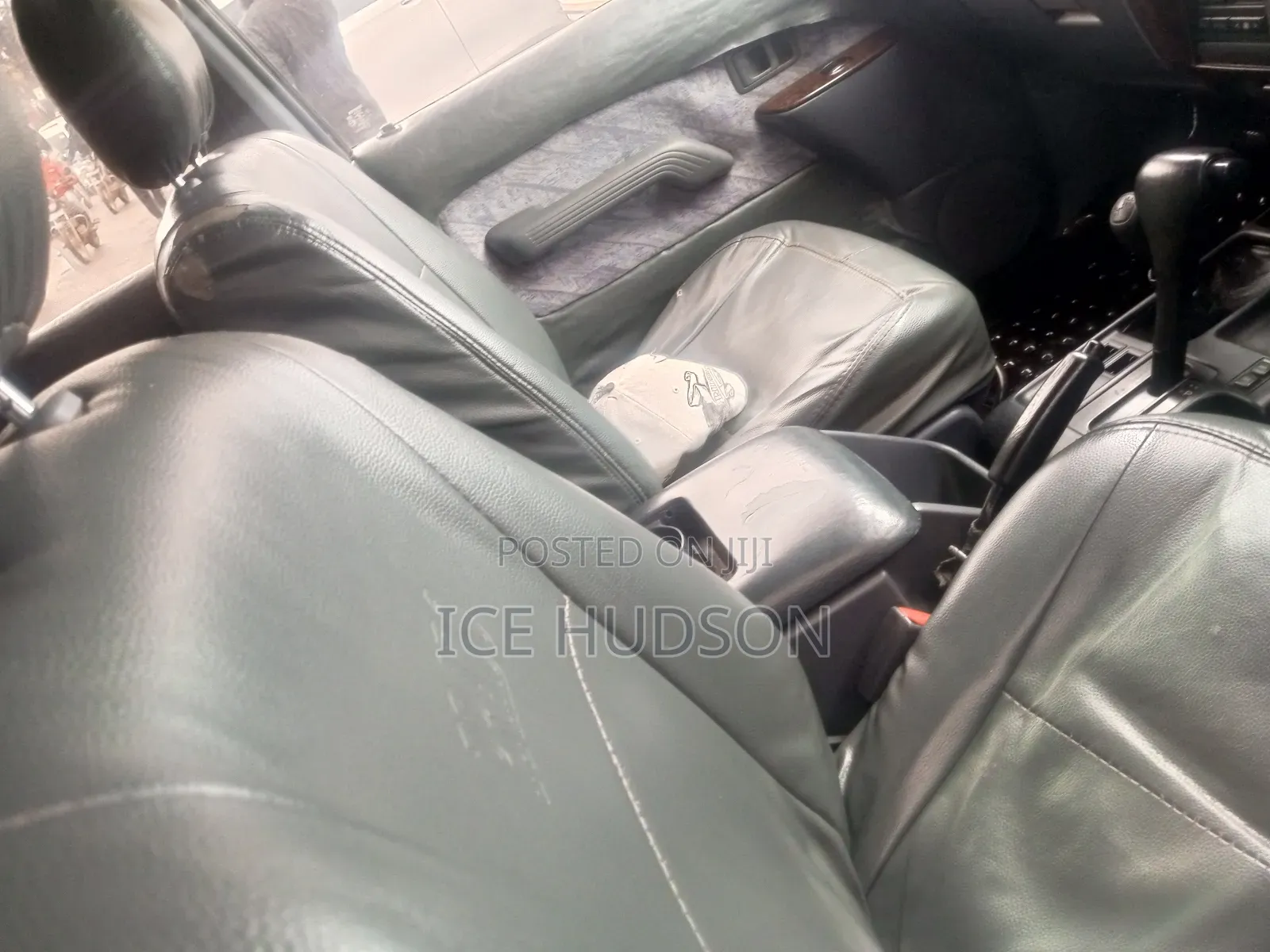 Toyota Land Cruiser Prado 2000 Silver