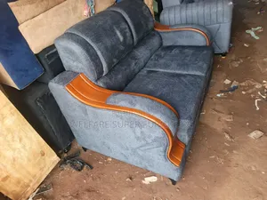 7seater Grew in Colour