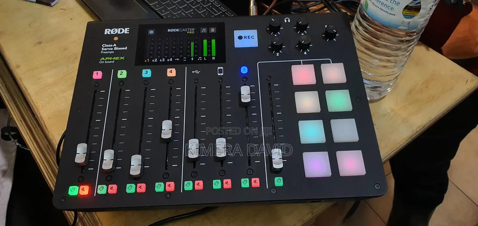 Rodecaster Pro Mixer