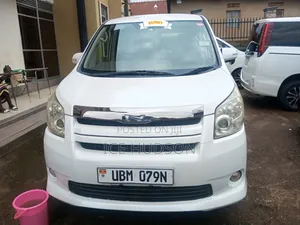 Toyota Noah 2008 White