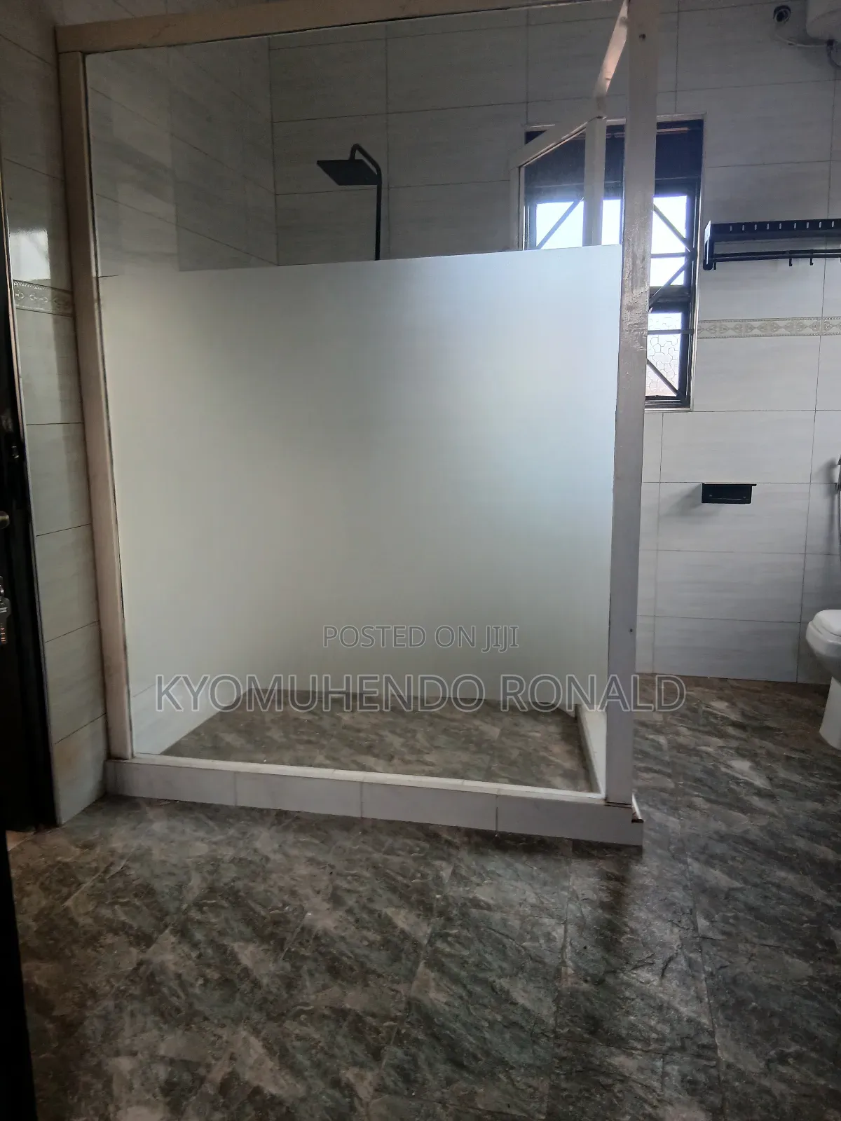 6bdrm Apartment in Kisaasi, Nakawa for rent