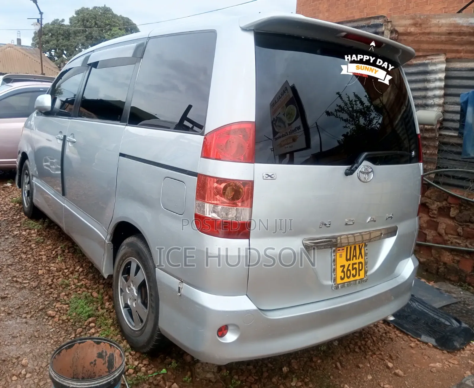 Toyota Noah 2014 Gray