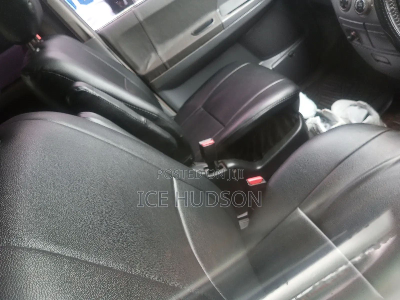Toyota Noah 2014 Gray