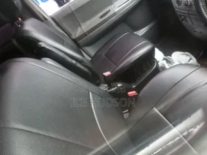 Toyota Noah 2014 Gray