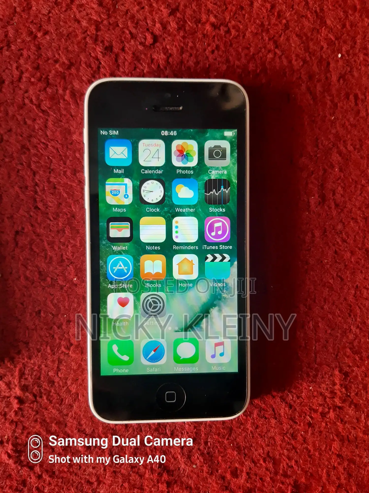 Apple iPhone 5c 8 GB White