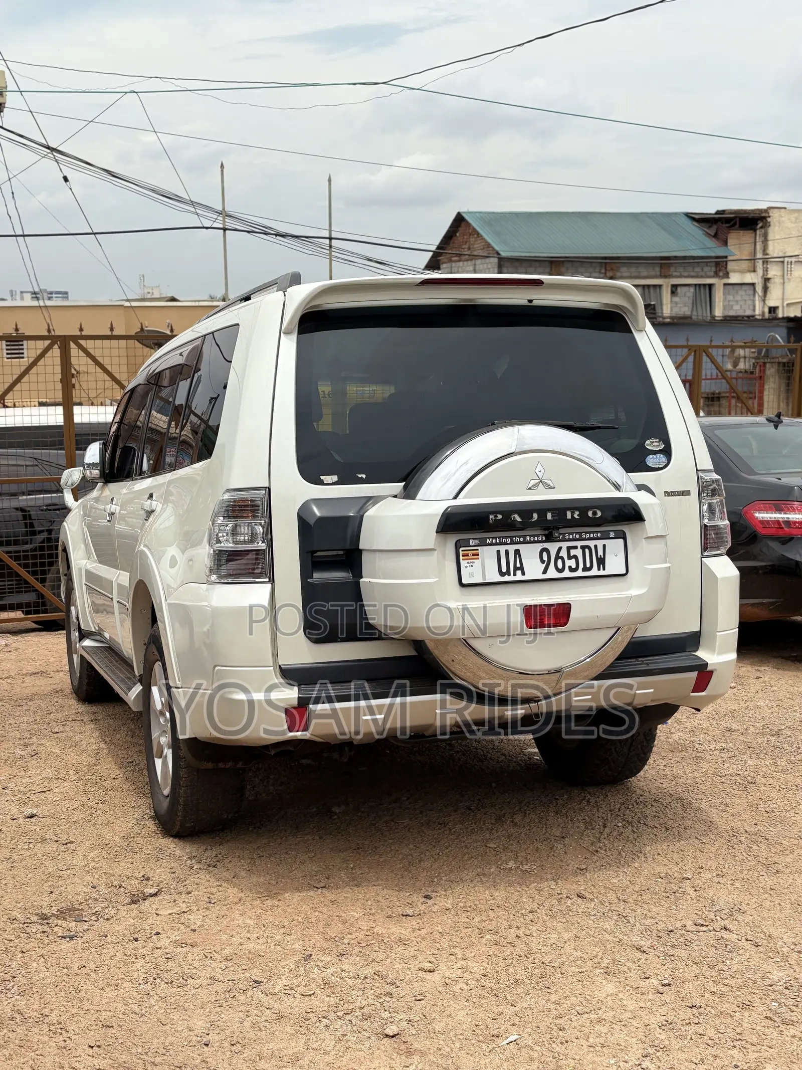 Mitsubishi Pajero 3.0 2011 White