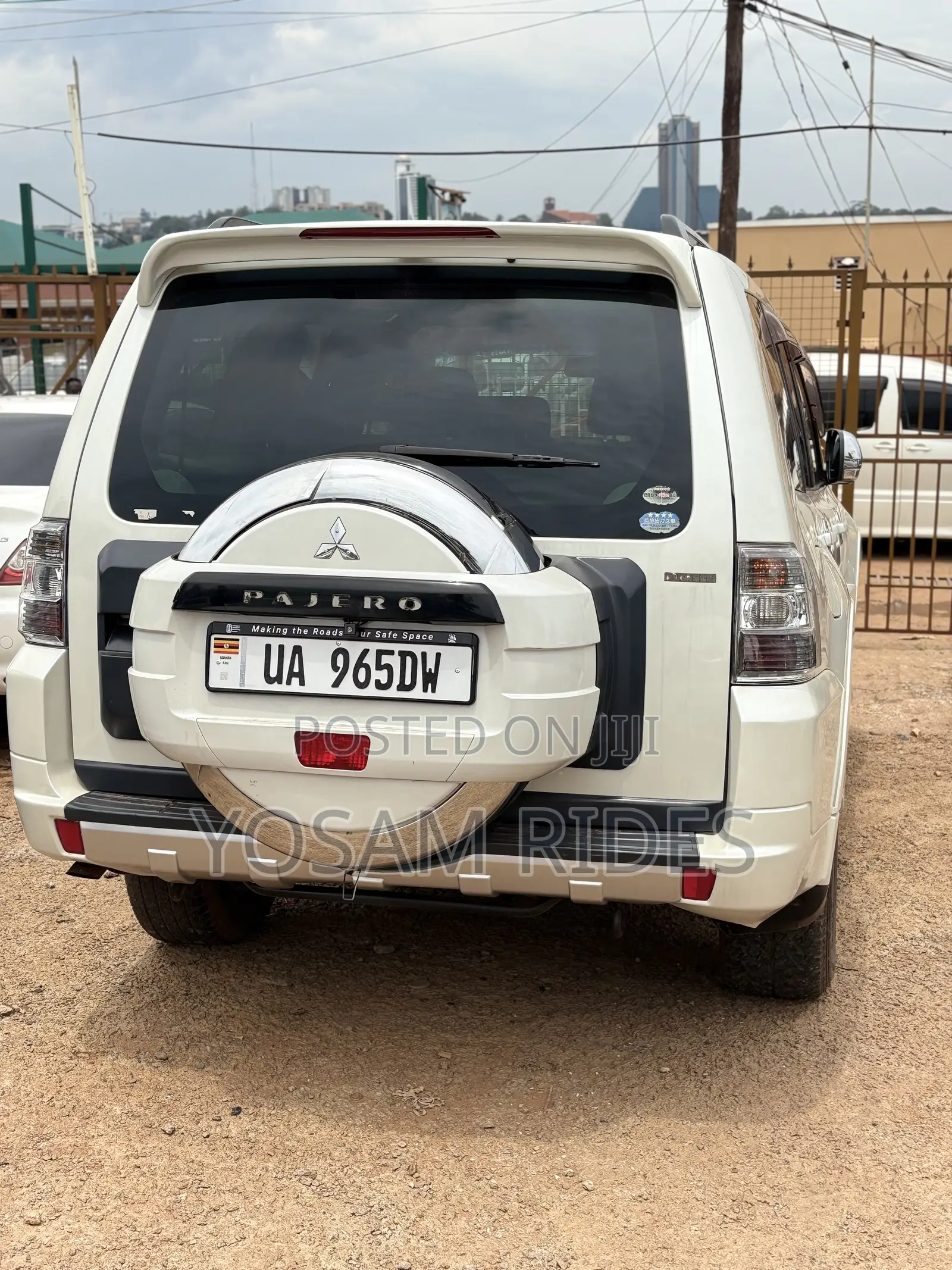 Mitsubishi Pajero 3.0 2011 White
