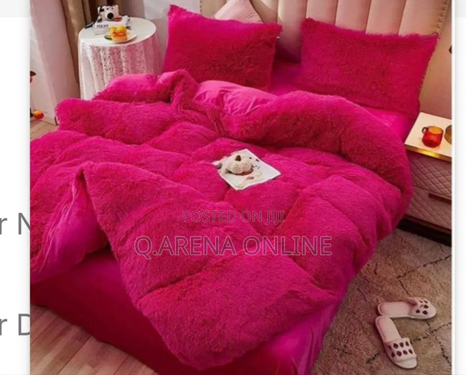 6 Pieces Red 6 by 6 Duvet Cover