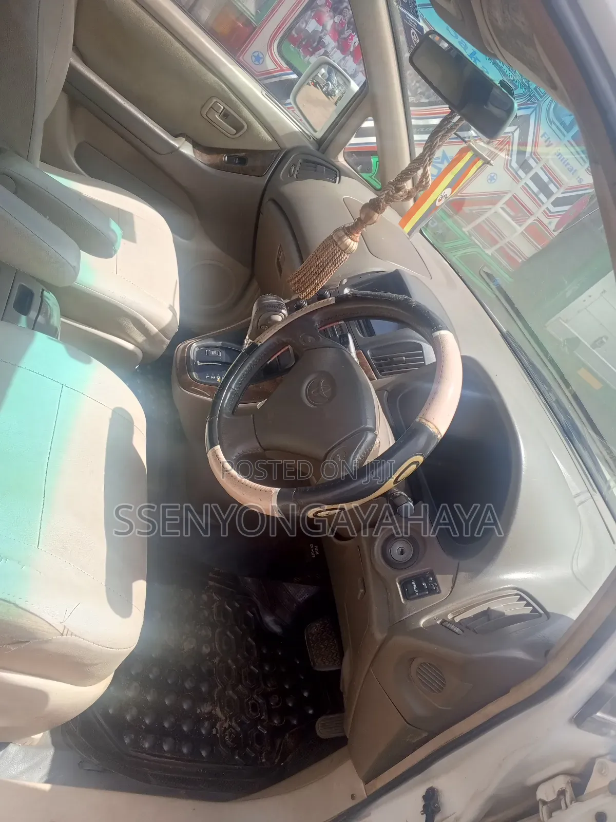 Toyota Harrier 2005 White