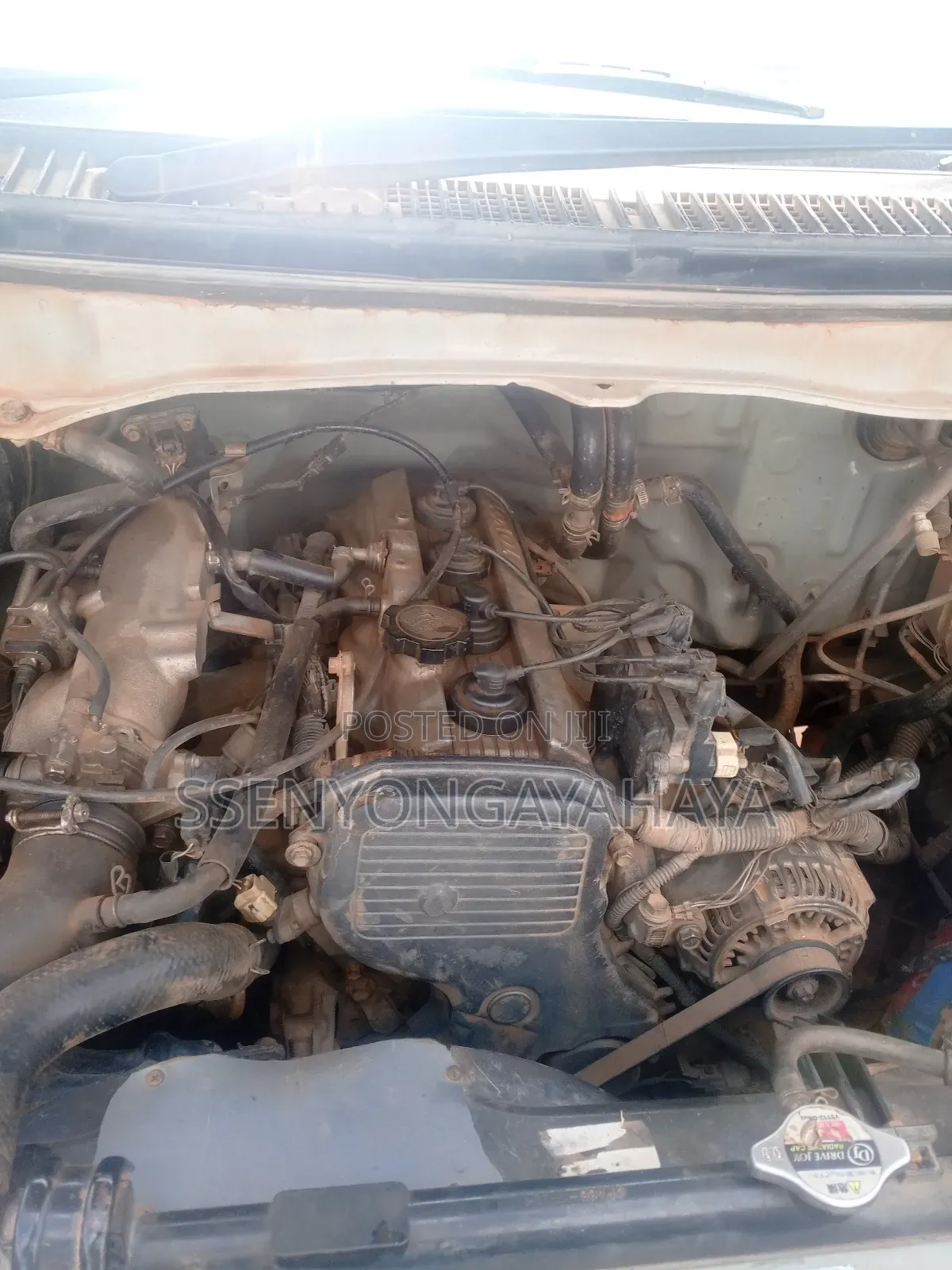 Toyota Noah 2001 Silver