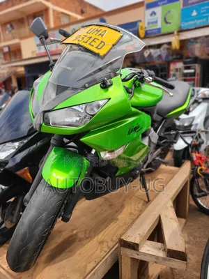 Kawasaki Ninja 400 2015 Green