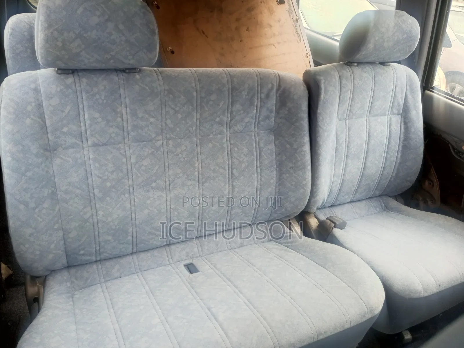 Toyota Noah 2001 Blue