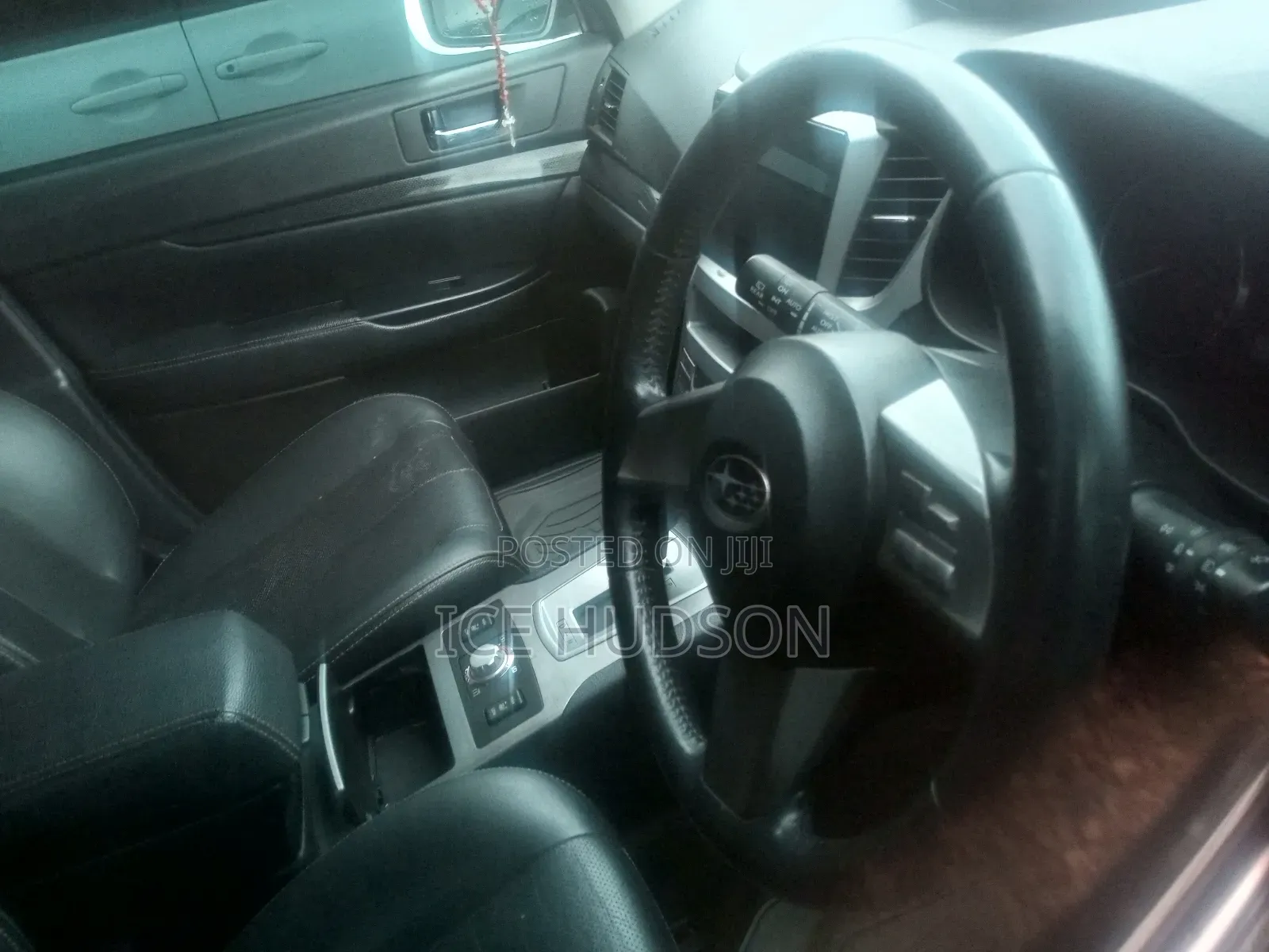 Subaru Outback 2012 Black
