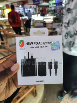 Samsung Charger 45w Pd Adapter With a Usb-C to Usb-C Cable