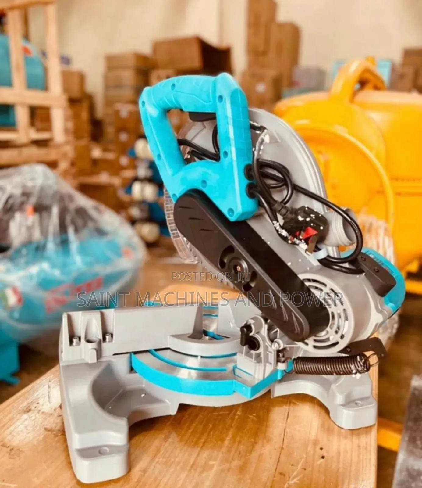 Power Miter Saw