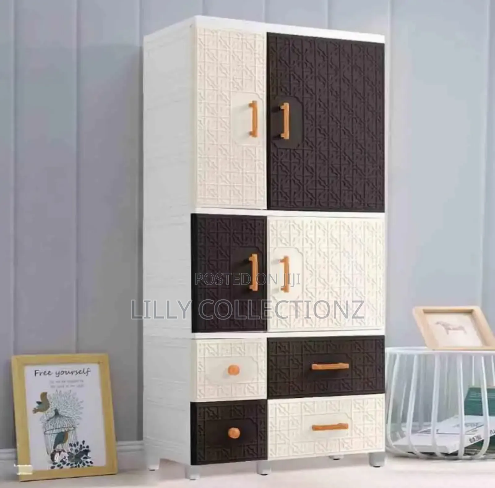 Portable Plastic Kids Wardrobe