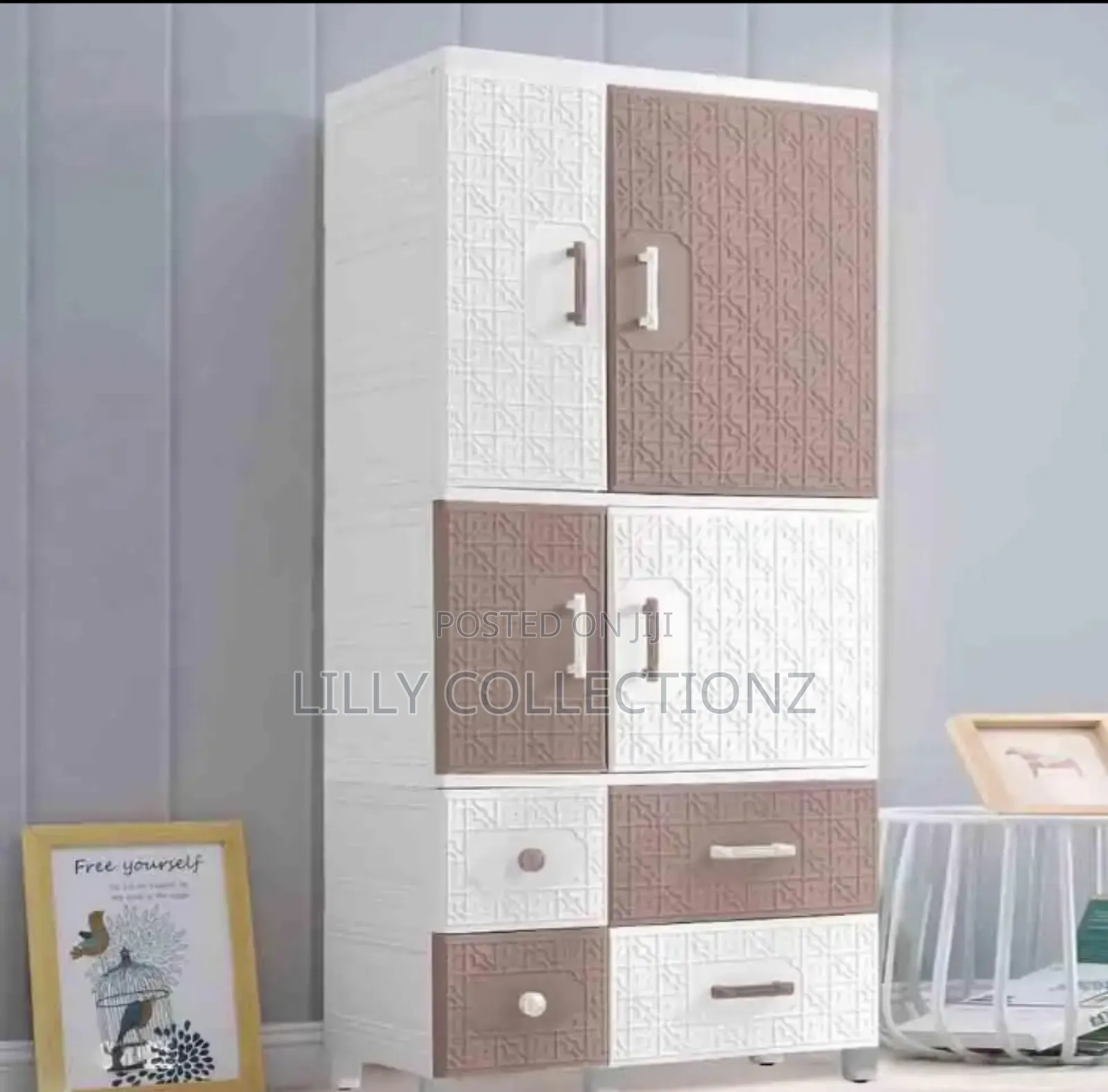 Portable Plastic Kids Wardrobe