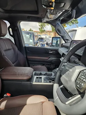 Toyota Land Cruiser Prado 2.8 2024 Black