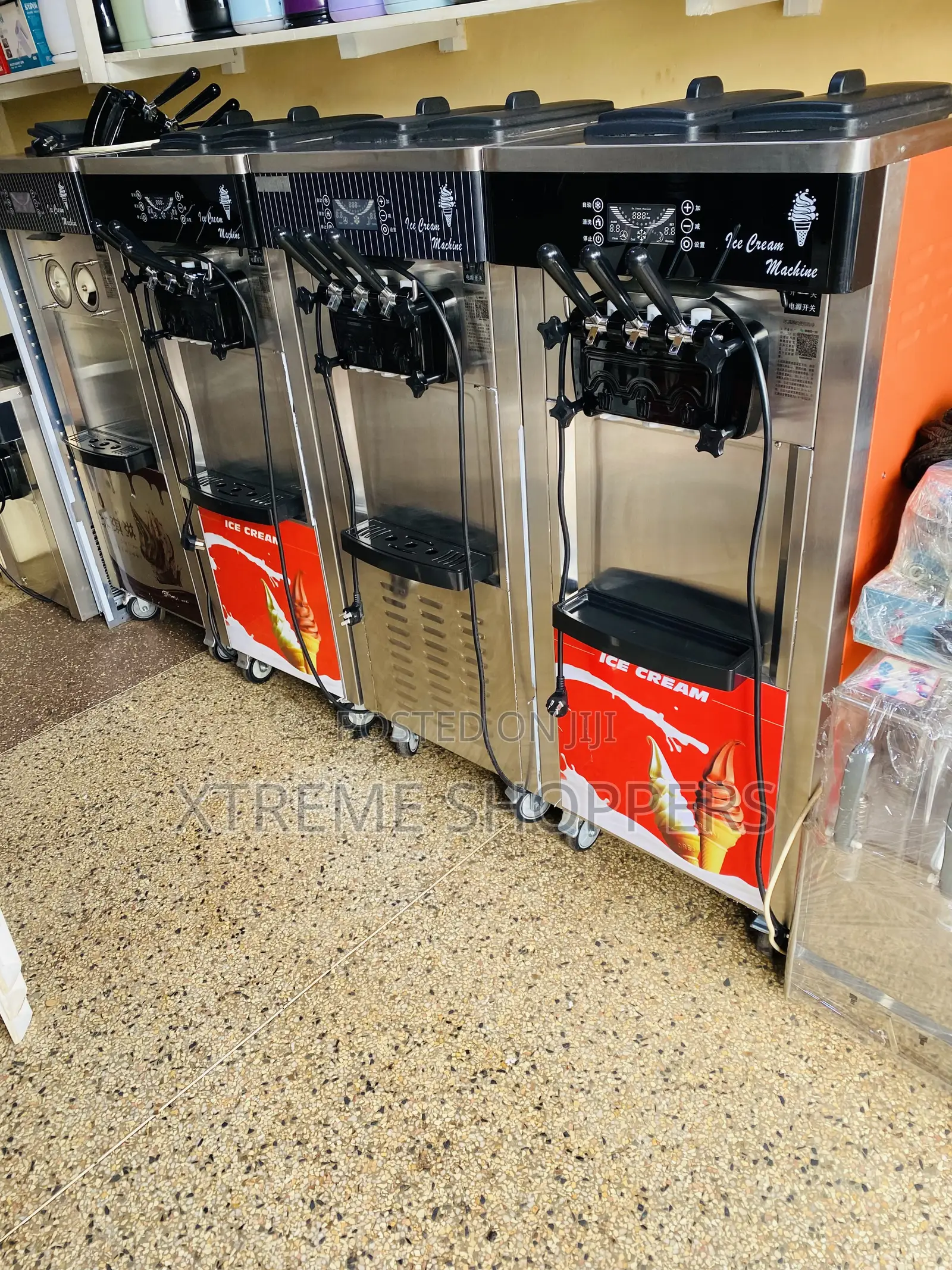 Ice Center Stop / Ice Cream Machine / Functional Machine