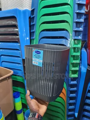 Kitchen/Office/ Plastic Dust Bins Plastic Dust Bins