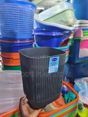Kitchen/Office/ Plastic Dust Bins Plastic Dust Bins