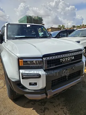Toyota Land Cruiser Prado 2024 White