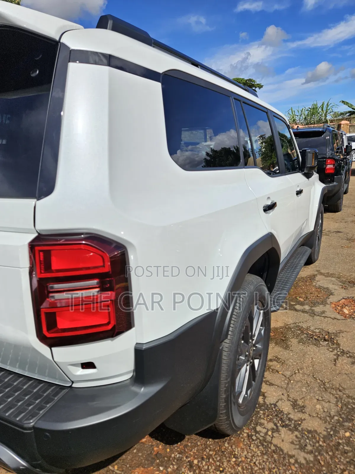 Toyota Land Cruiser Prado 2024 White