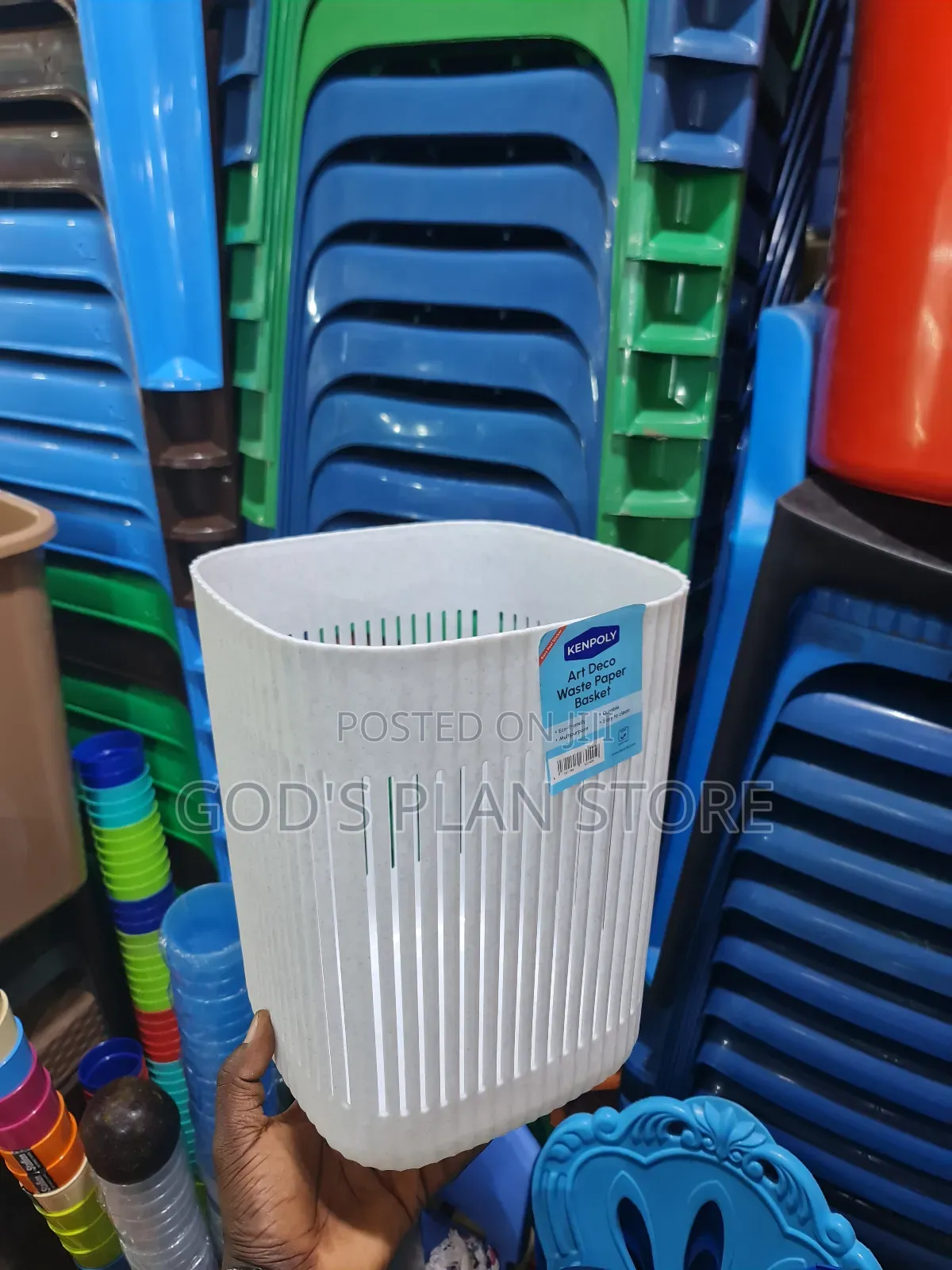 White Plastic Dust Bins White Plastic Dust Bins