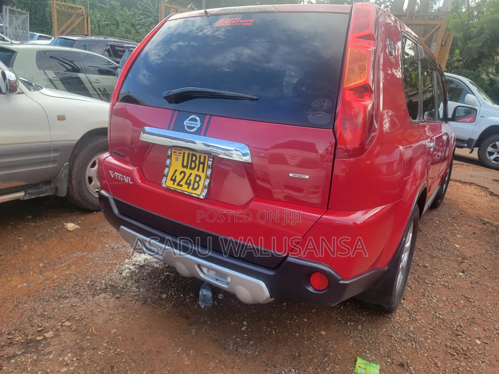 Nissan X-Trail 2011 Red