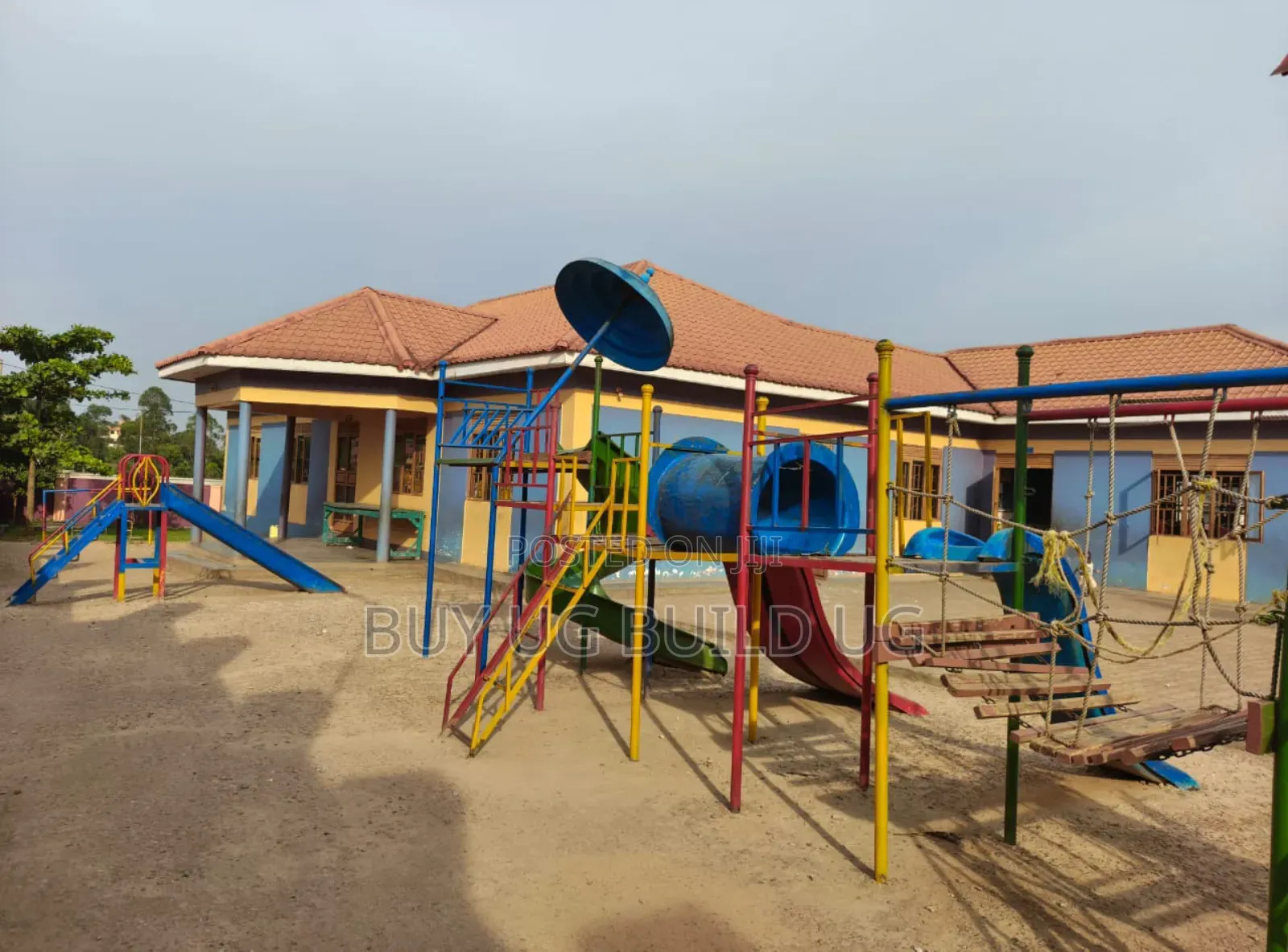 Primary School for Sale 
Location : Bweyogerere 
Size :3acres 3.5bn