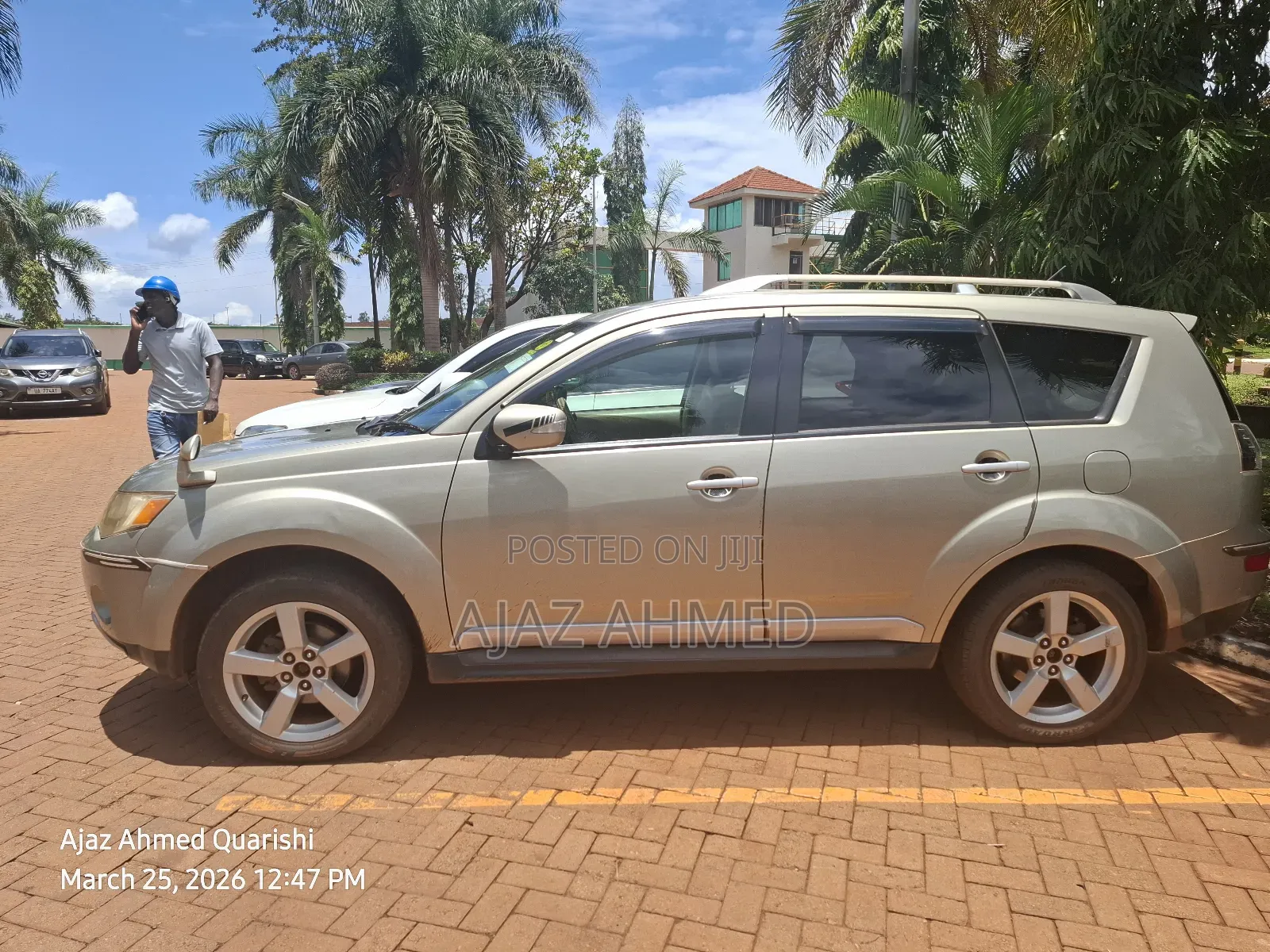 Mitsubishi Outlander ES 4x4 2009 Gold