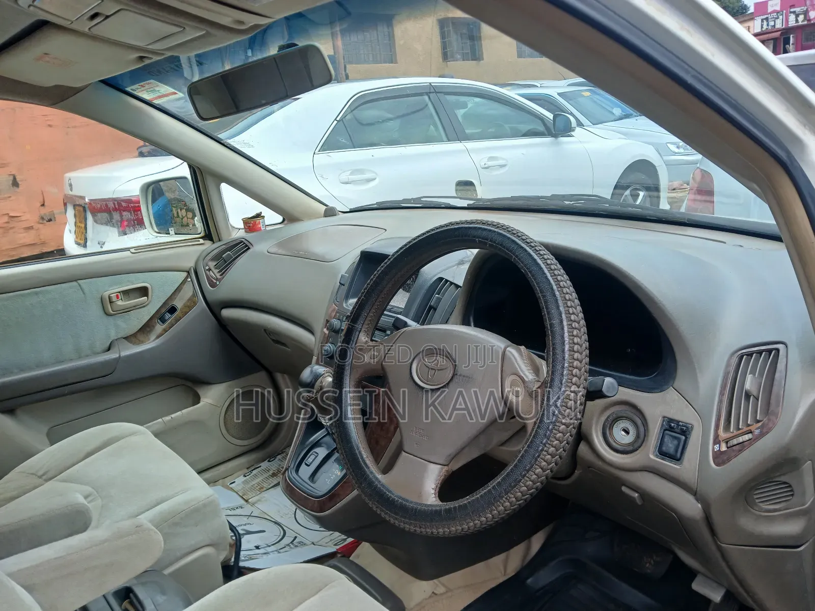 Toyota Harrier 2002 White