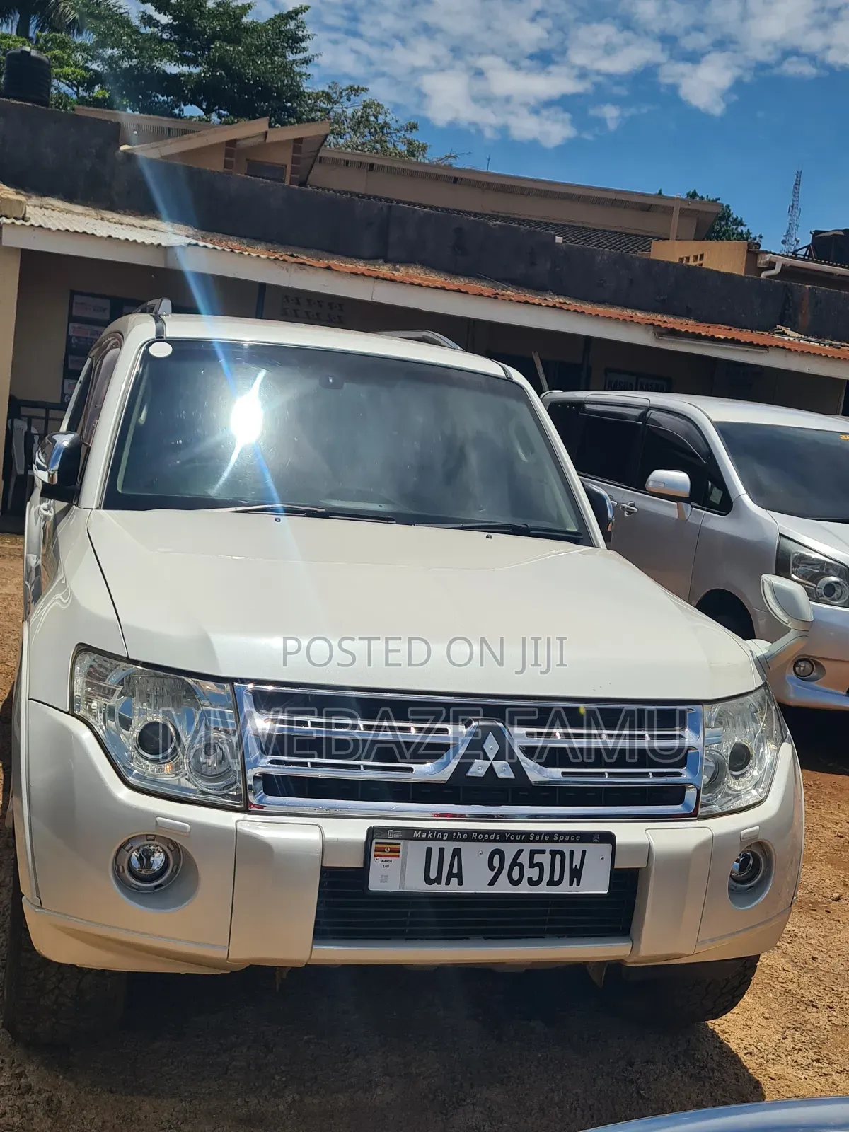 Mitsubishi Pajero 2011