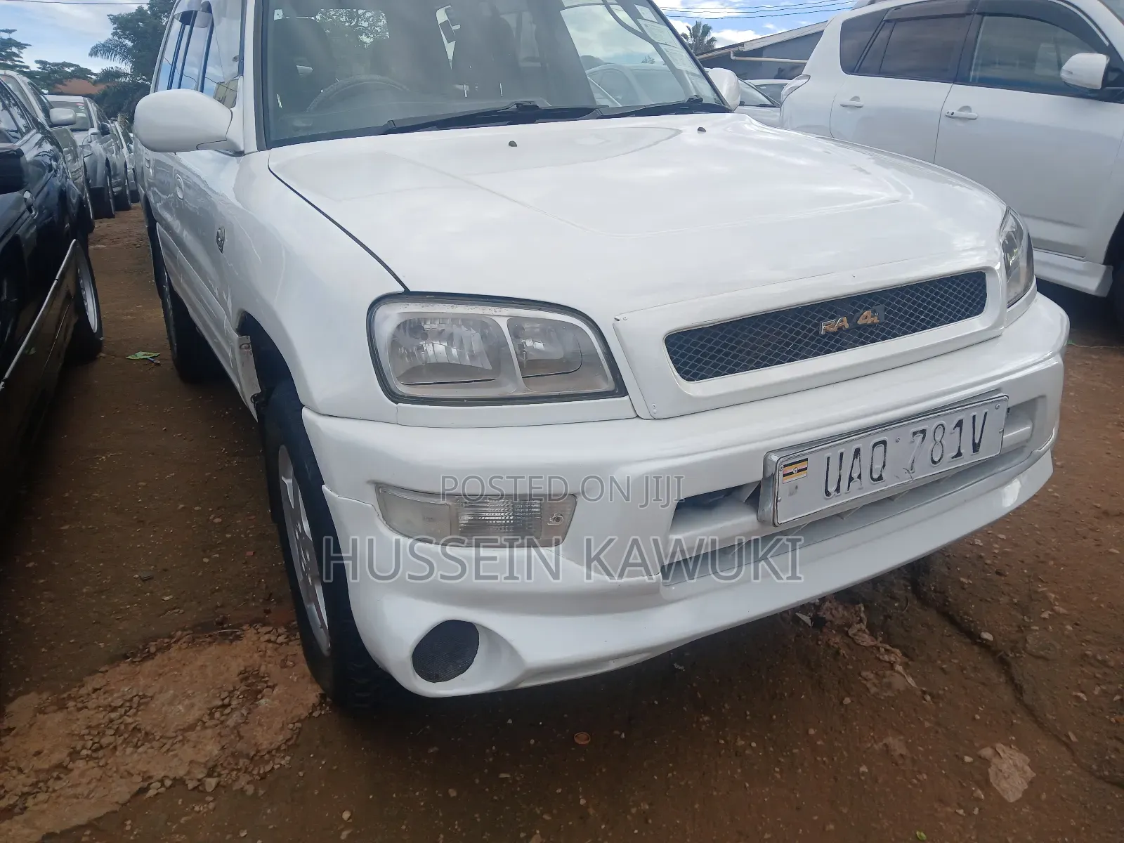 Toyota RAV4 Automatic 2000 White