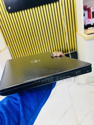 Laptop Dell Latitude 5490 8GB Intel Core i5 SSD 256GB