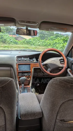 Toyota Cresta 1998 Pearl