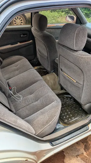 Toyota Cresta 1998 Pearl