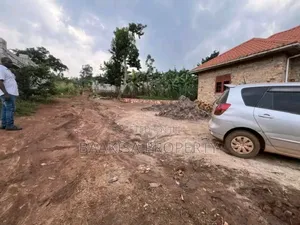 50ft by 50ft Plot on Sell in Matugga Buwambo