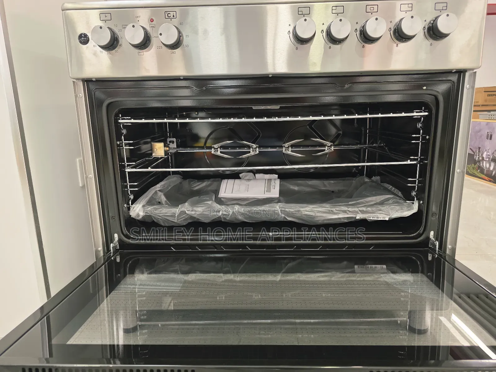 Blueflame 90cm*60cm 6 Gas Self Ignited Burners With a Gas Cooker Oven