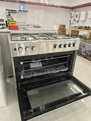 Brand New Stainless Steel Blueflame 90cm by 60cm Full Gas Cooker Oven