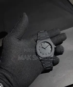 Classic Men’S Watch Black